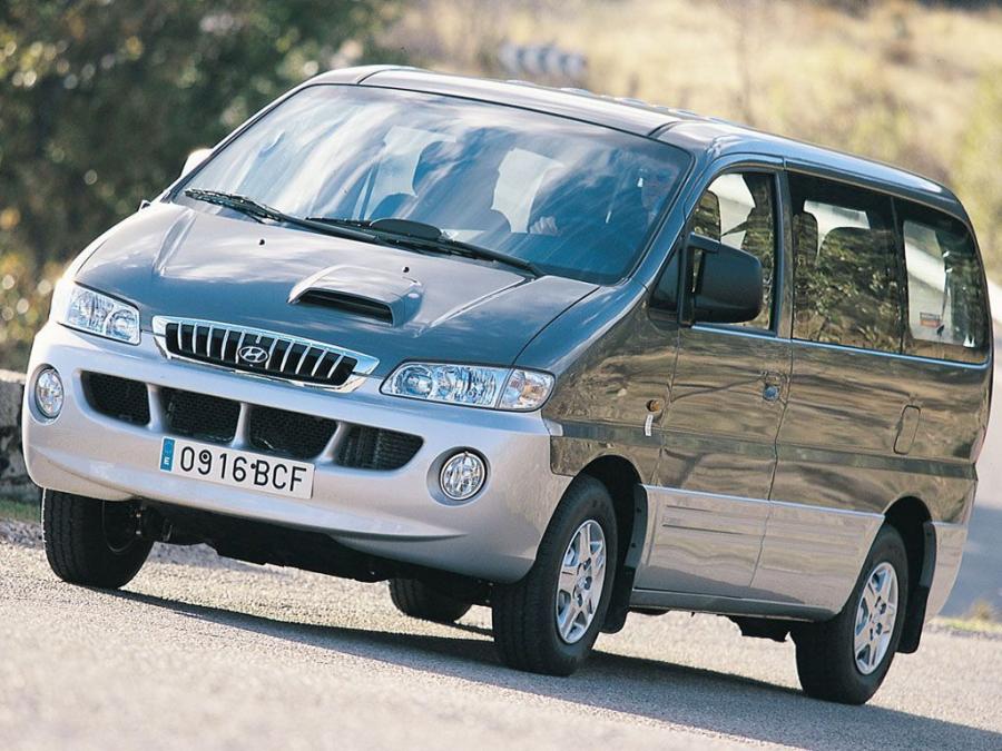  Hyundai H-1 Minibus 1997 года  (фото 10 из 13)